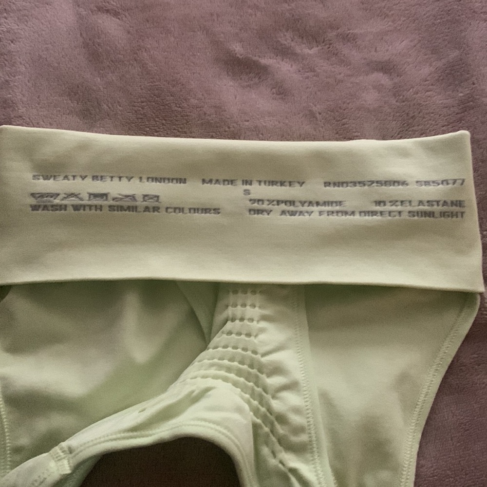 Workout Bra - Picture 6 of 7
